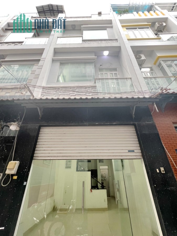 Cho thuê NNC 4 tầng hẻm xe hơi đường Bùi Minh Trực P6Q8