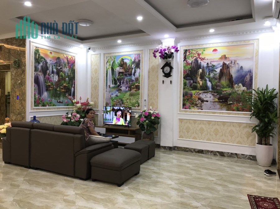 bán CHDV cao cấp KD dòng tiền 1,5ty/năm Ba Đình - Đội Cấn Liễu Giai Lô góc, ngõ rộng gần đường lớn