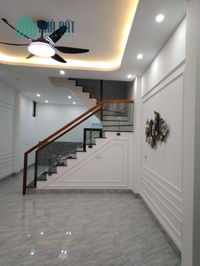 Bán nhà phố Âu Cơ, Tây Hồ, 48m2, oto10m, giá 6 tỷ: hung1st