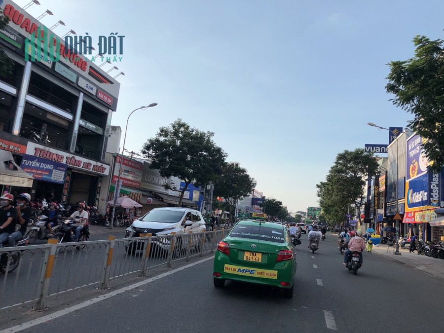 CHDV ngang khủng 9m 117m2 6 tầng Nguyễn Oanh DT 40 triệu gần chợ CC 19.4 tỷ.
