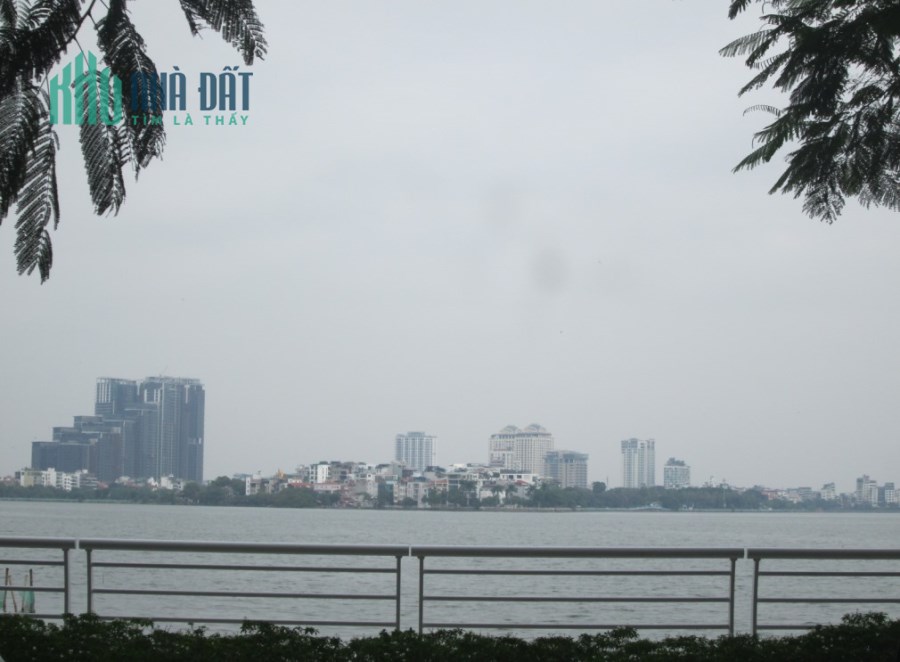 Mặt phố Nguyễn Đình Thi, Trích Sài 9m MT view Hồ Tây 155m2 chỉ 119 tỷ. LH 0989.62.6116