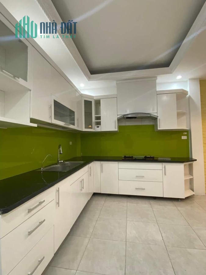 Bán nhà đẹp ngõ 173 Hoàng Hoa Thám 40mx5 tầng-4PN-ngõ thông-nhà đẹp-ở ngay.