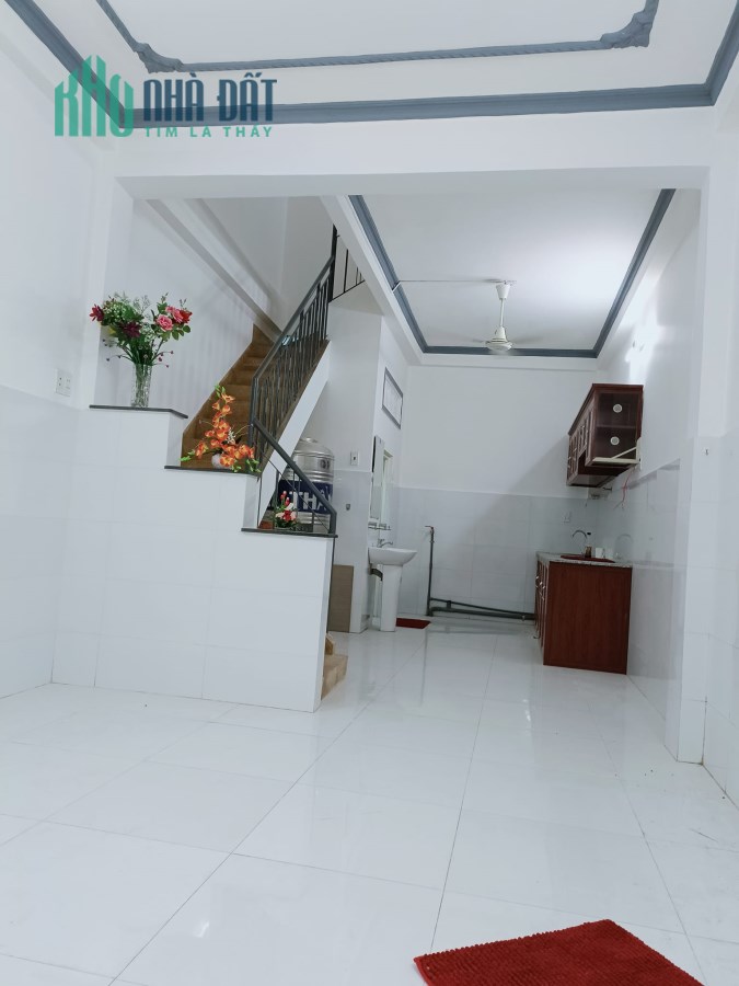Bán Nhà Hải Thượng Lãn Ông 33m2, 3 Tầng, Hẻm 3m, Nhà Mới Tinh, 3.6 Tỷ
