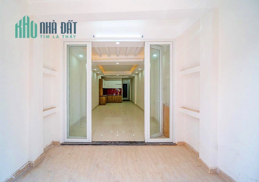 Bán nhà Hẻm xe hơi 6m, Cách Mạng Tháng Tám, Tân Bình - 3 Tầng - 61m2
