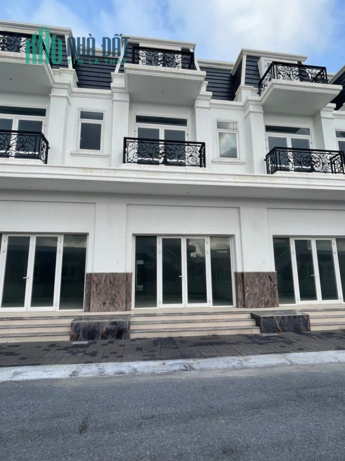 CẦN BÁN GẤP Shophouse chỉ hơn 2 Tỷ - Dự án Hoa Tiên Paradise Xuân Thành .