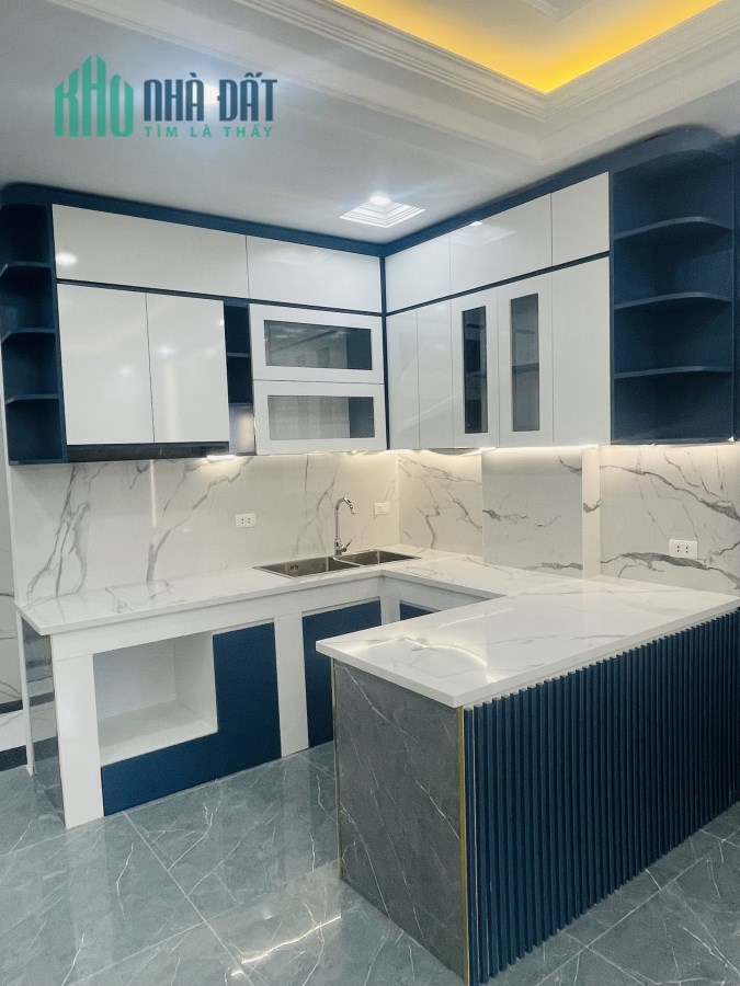 Chính chủ bán nhà Nhân Hòa, Nhân Chính, Thanh Xuân, 44m2, 6 tầng xây mới có thang máy, cách ô tô đỗ