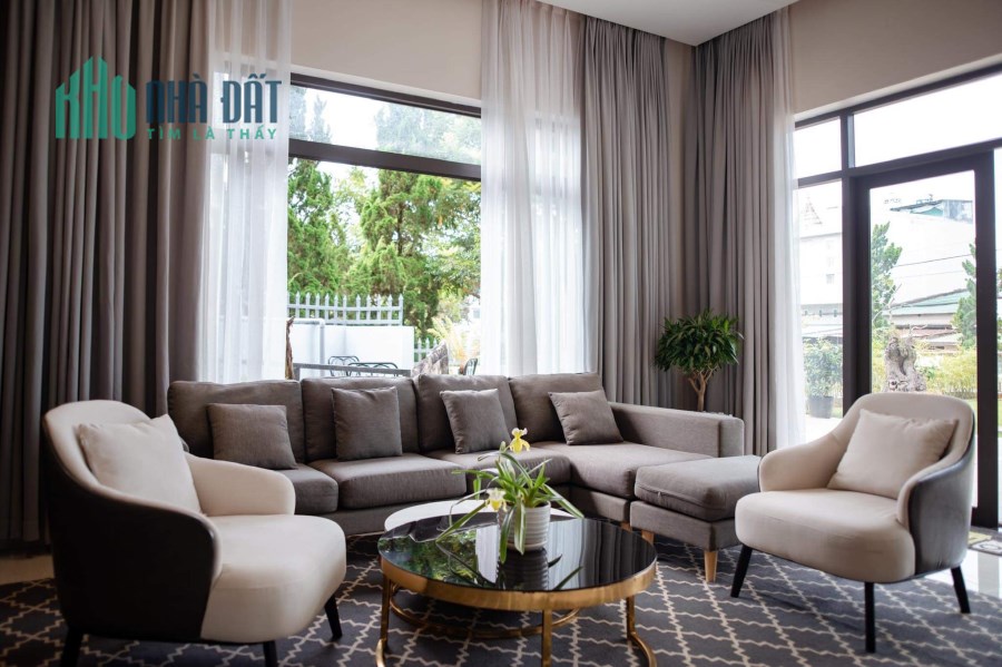 Chính chủ gửi bán Villa Phường 2 Bảo Lộc hon 500m2 kinh doanh cafe khách sạn