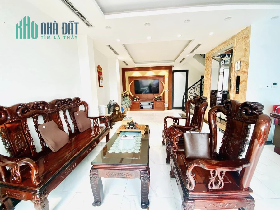 5 TẦNG THANG MÁY - 2 MẶT NGÕ - 20M RA MẶT PHỐ - NHÀ ĐẸP Ở LUÔN