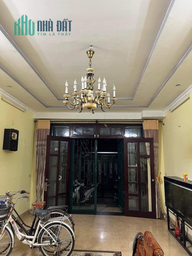 Bán biệt thự Trung Kính-Cầu Giấy- 95mx6 Tầng-6PN-2 mặt thoáng-Gần ô tô-đất phân lô.