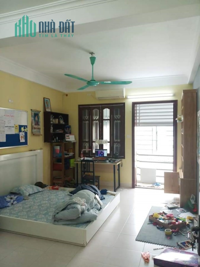 Bán nhà Trần Quốc Hoàn 2 mặt ngõ ô tô vào nhà, ngõ thông các ngả 40m nhỉnh 7 tỷ