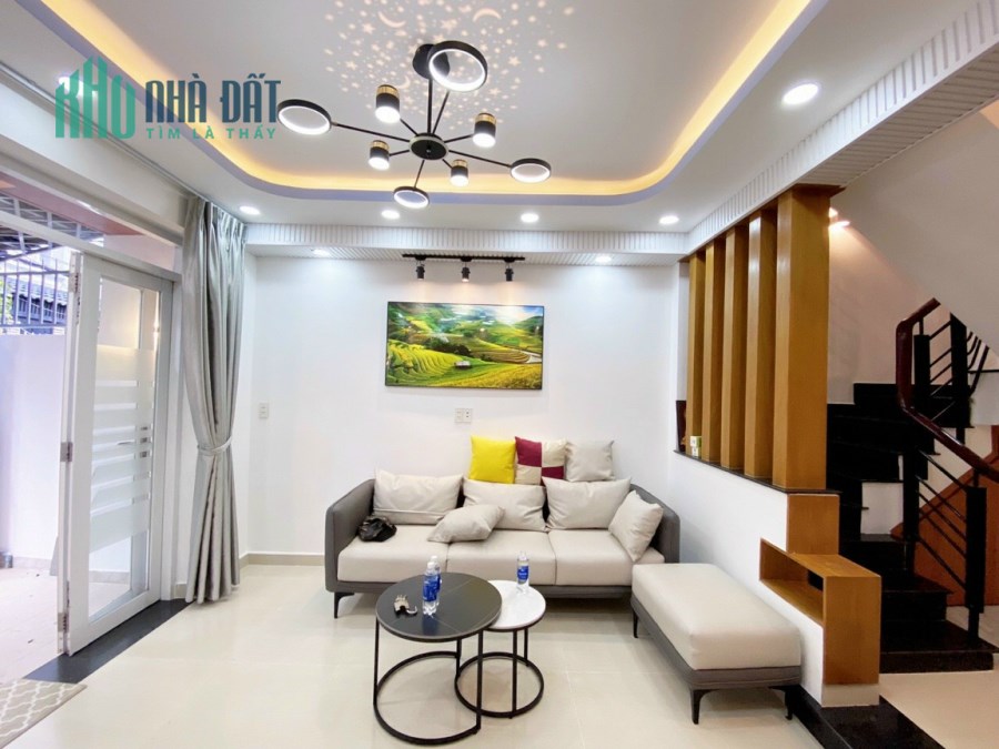 SIÊU PHẨM 3 TẦNG BÙI QUANG LÀ  - 4X15M -  GIÁ 5 TỶ 4TL
