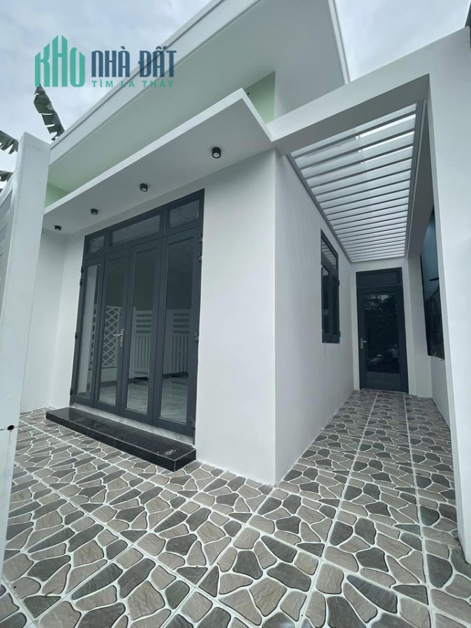 Nhà cấp 4 _ Phường 4 _Tp Tân An _Long An 
( Mới 100 %)