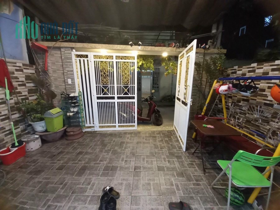 Bán Gấp Nhà 2 Tầng ÔTÔ 2 Tháng 9 – Hải Châu DT97.4m2 Giá chỉ 4tỷ25 LH 0935808739