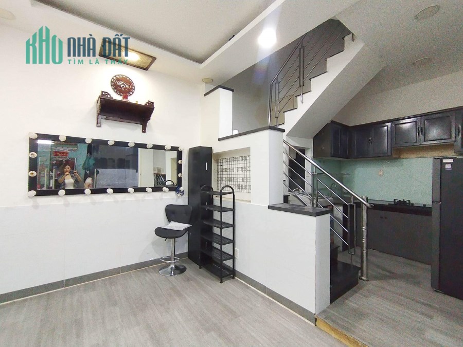 NGỘP BANK NẶNG-Chỉ 40 TRIỆU.M2 Hồ Học Lãm-Bình Tân-5MX19M