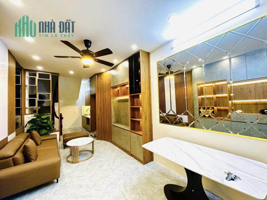 Bán nhà đẹp Vĩnh Hưng, LÔ GÓC, 3 NGỦ, giá 3.2 tỷ