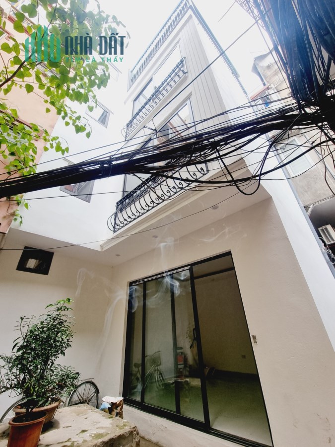 Bán gấp nhà Chợ Khâm Thiên, lô góc, ở ngay, 3 Gác, 25mx4t, mt 4.8, nhỉnh 2 tỷ