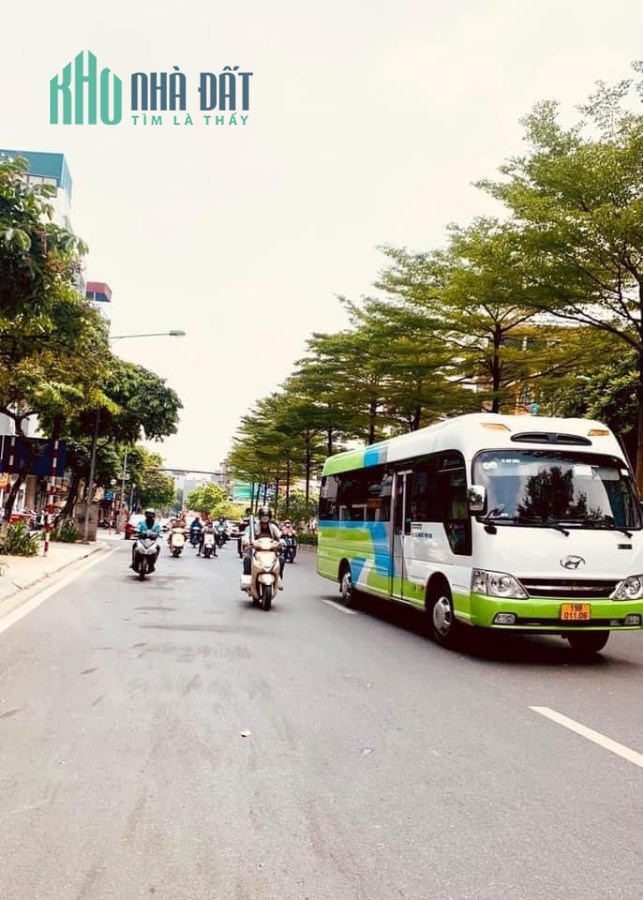 HIẾM- LÔ GÓC - BA ĐÌNH - Ô TÔ -  KD - 8 NGỦ VỪA Ở VỪA CHO THUÊ - NHỈNH 6TỶ
