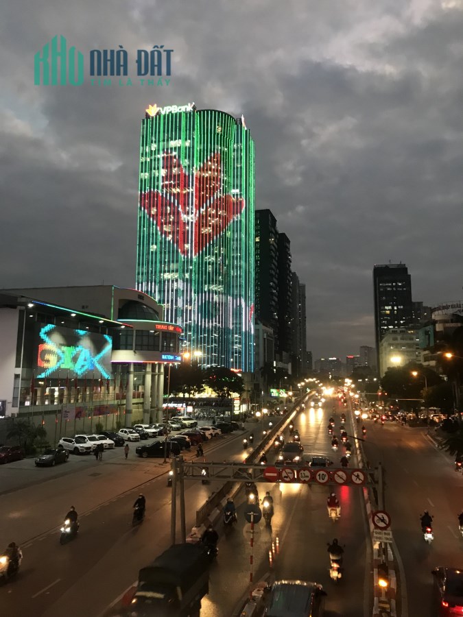 Sông Hồng Park View - Căn Hộ Mặt Phố Thái Hà - Vị Trí Sầm Uất Bậc Nhất Đống Đa. DT93m, 3 ngủ, 4,1