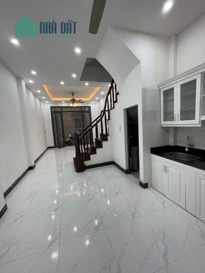 Bán nhà Chùa Bộc phân lô, 2 thoáng 35m2 x 4T, 4.5 tỷ