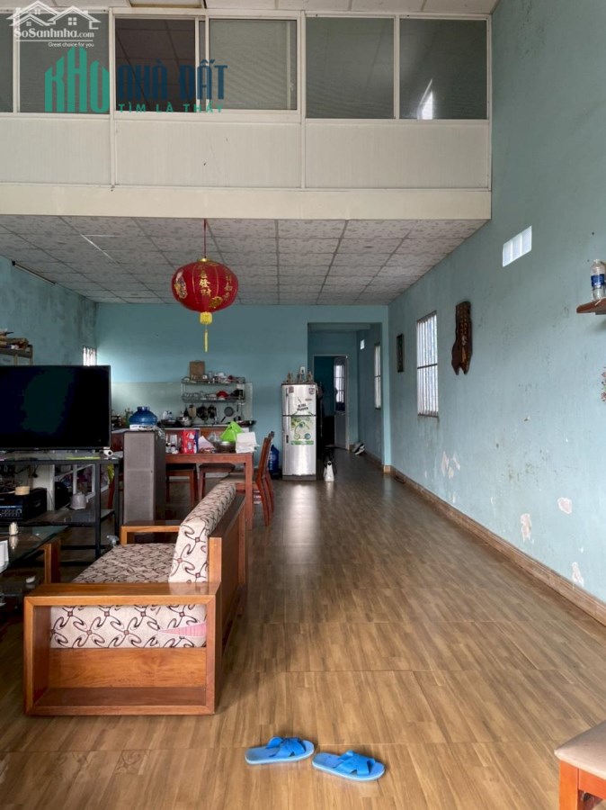 CHÍNH CHỦ BÁN NHANH CĂN NHÀ CẤP 4 MẶT TIỀN HẺM NGAY TP BẢO LỘC - LÂM ĐỒNG