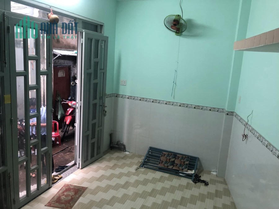 Đỗ Ngọc Thạnh 30m2 – 4 Tầng KHU CHỢ TÂN THÀNH TẤP NẬP NGANG 5m