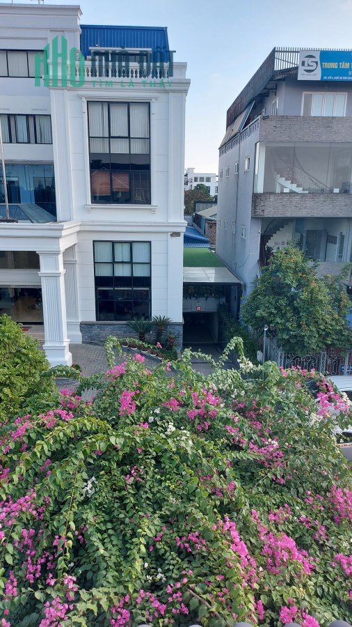BÁN BIỆT THỰ SÂN VƯỜN KDT VIỆT HƯNG LONG BIÊN 525M CHỈ 54 TỶ