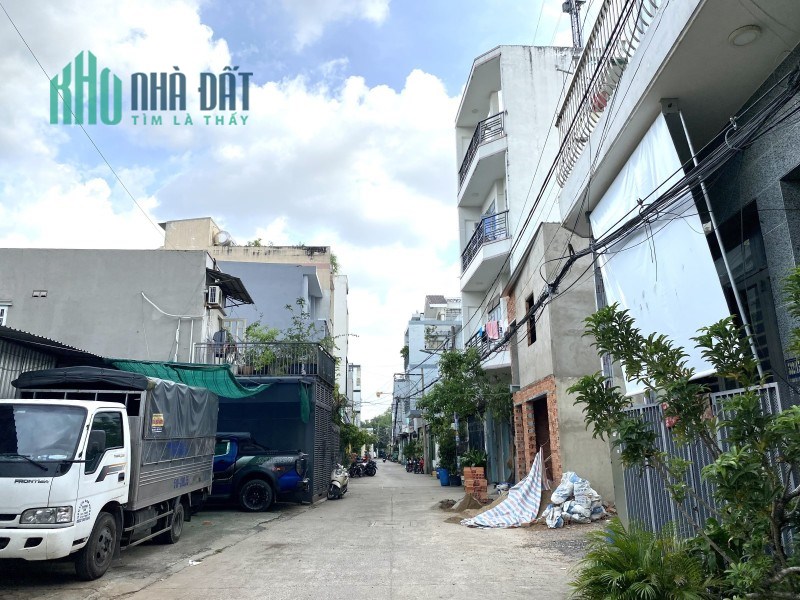 Bán nhà HXT Lê Trọng Tấn Tân Phú, 93m2, ngang 5.5m, 2 tầng, giá chỉ 5.8 tỷ