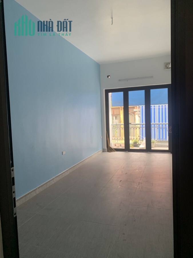 Bán nhà mặt phố Cầu Gỗ 60m2, 7 tầng, 5MT chỉ 16 tỷ