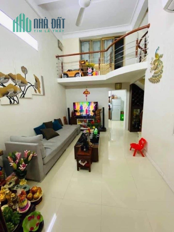 Bán nhà Định Công,dt 51m2 x5T,giá chỉ 3.6 tỷ,ở luôn,sđcc