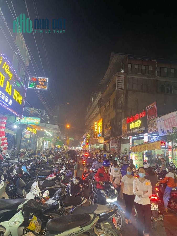BÁN NHÀ 3 TẦNG TRONG CHỢ SAM SUNG THÁI NGUYÊN ĐANG KINH DOANH NHÀ TRỌ KI ỐT CHO THUÊ GIÁ HƠN 3 TỶ