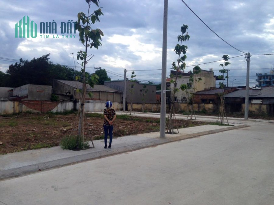 Chính chủ Bán gấp lô đất thổ cư  Ql13 Bình Dương Dĩ An 4x15 sổ hồng  thương lượng khách thiện chí
