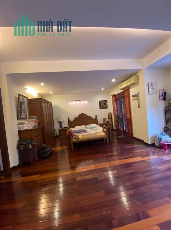 Trần Bình 32m2 4 tầng giá 2 tỷ 85 “Lô góc - kinh doanh - 3 mặt thoáng” LH A Phúc: 0888743418.