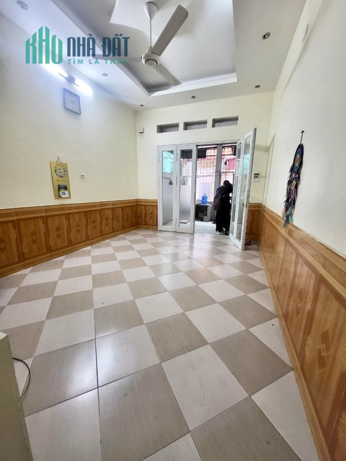 Cần bán nhà Lý Tự Trọng, Hà Đông diện tích 50m2 giá 4 tỷ có thỏa thuận