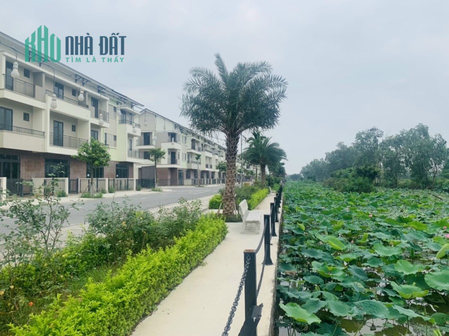 Cần tiền mở rộng kinh doanh bán nhà mặt phố siêu đẹp tiện ích nội, ngoại khu đầy đủ, vị trí đắc địa