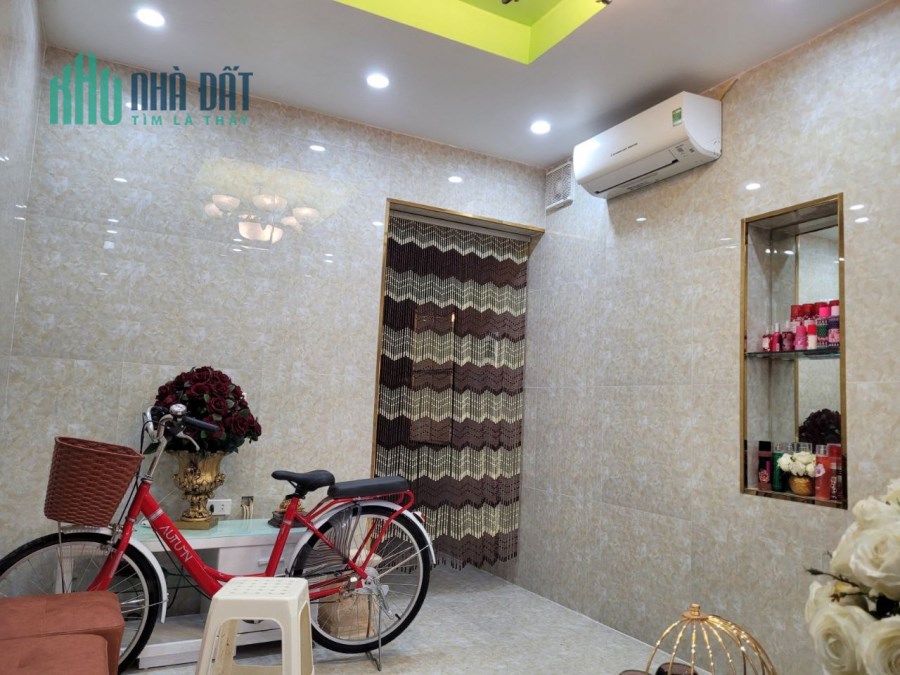 Bán nhà Đống Đa Nguyễn Khuyến 35m 5 tầng gần Văn Miếu NHÀ ĐẸP Ở NGAY 5.6tỷ Lh 096037496