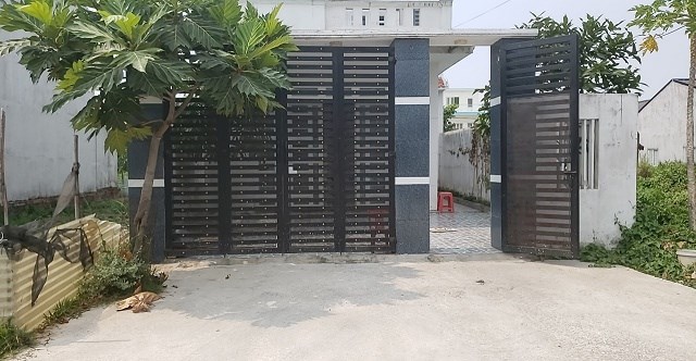 Chính chủ cần bán nhà 1 trệt 1 lầu tại KDC Vĩnh Phú 2, TP Thuận An, Bình Dương. Liên hệ 0909644275
