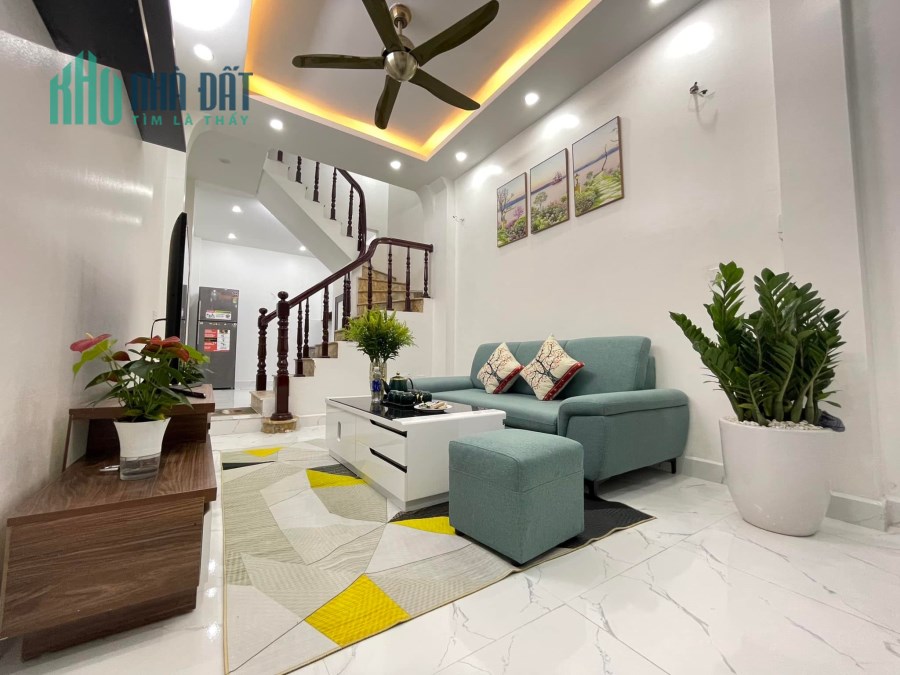 BÁN NHÀ ĐẸP ĐÓN TẾT DỊCH VỌNG 40m GIÁ 3.8 TỶ
