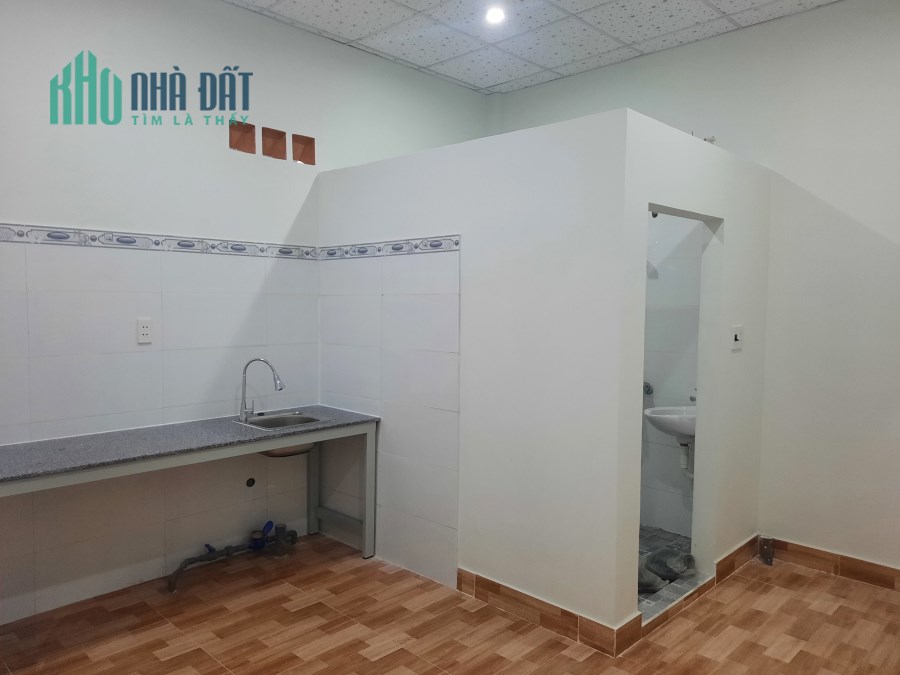 Chính chủ cần cho thuê nhà nguyên căn vị trí mặt tiền đẹp.