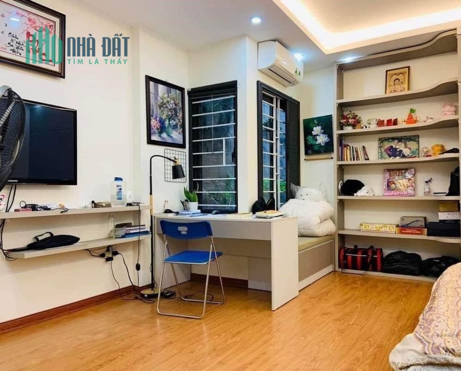 Bán nhà nhỏ xinh lung linh đón Tết, đường Lê Lợi, Q. Hà Đông, 36m2, MT 3,5 giá nhỉnh 3 tỷ.