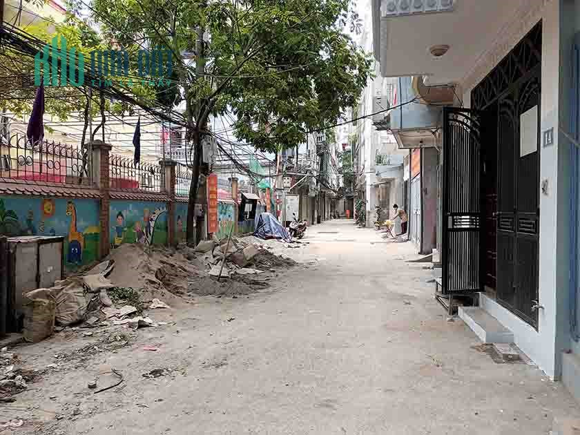 Cần bán gấp nhà Cù Chính Lan ngõ ô tô, thang máy, 6 tầng, DT 38m2, giá 9 tỷ.