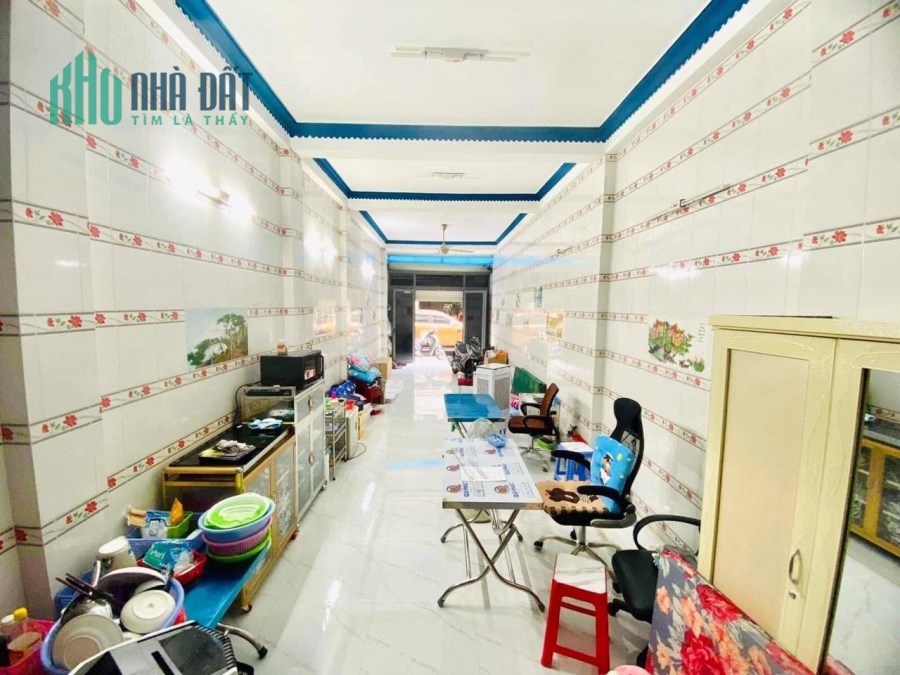 Bán gấp nhá HXH Nguyễn Sơn ,Tân Phú 58m2 4Tang  chỉ  5ty3