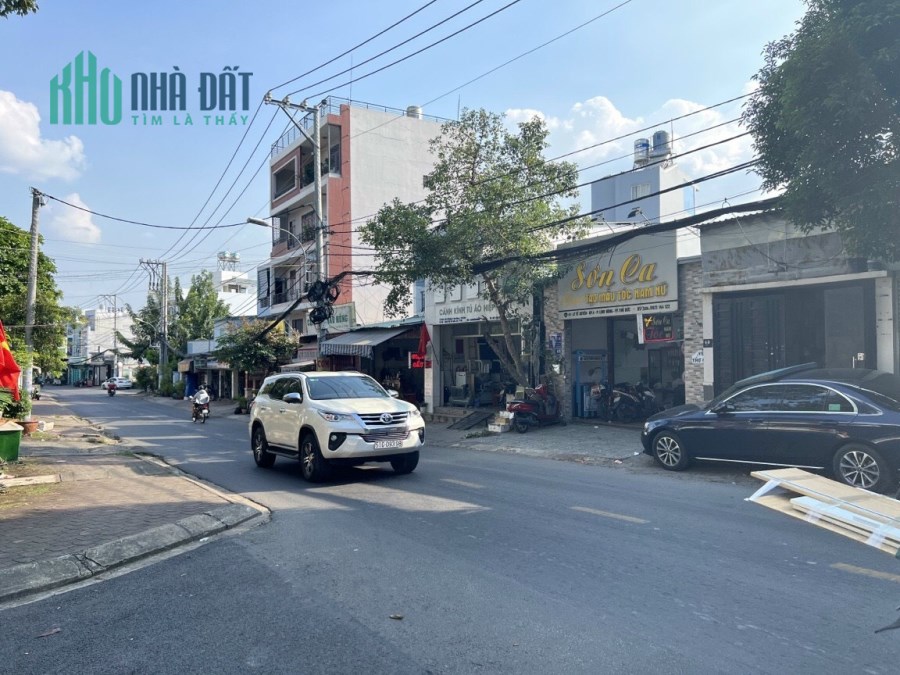 Nhà MT kinh doanh đường Lý Tế Xuyên. P Linh Đông. dt 110m2 giá tốt