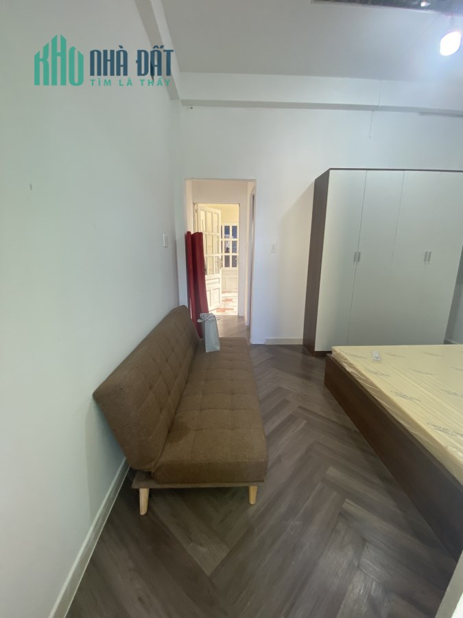 CHDV Tách bếp 1PN , Đường Nguyễn Trường Tộ, Quận 4