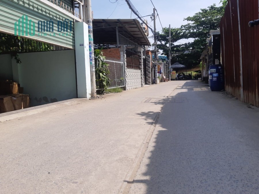 HƠN 2 TỶ SỞ HỮU NHÀ HXH 6M - NGAY CVPM QUANG TRUNG - DT.57M2, 2 TẦNG, 3 PN - Ô TÔ VÀO NHÀ.