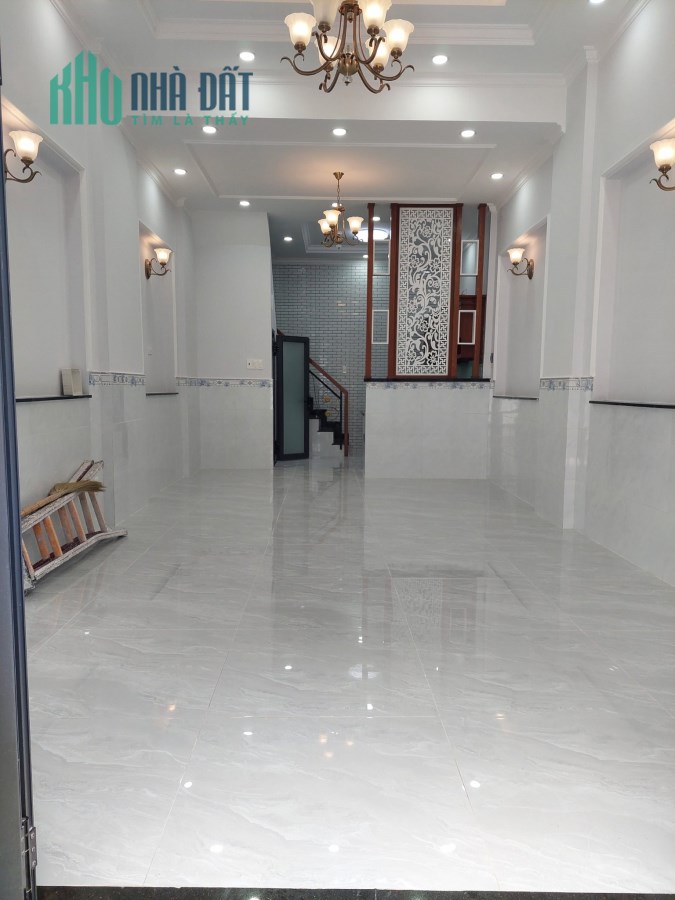 Bán gấp nhà 4 tầng Âu Dương Lân p3q8 mới & đẹp dọn vào ở ngay, giá 6.65 tỷ.