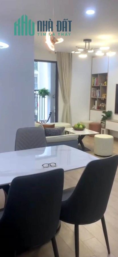 Bán căn hộ chung cư 99 trần bình, căn góc, 108m, 4 ngủ, full nội thất, nhỉnh 4 tỷ