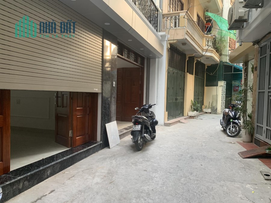 Bán nhà ngõ 107 Trần Khát Chân 47m2 x5 tầng,Mặt tiền4m, 6 ngủ, trước nhà rộng 3m,10m ra ô tô  giá