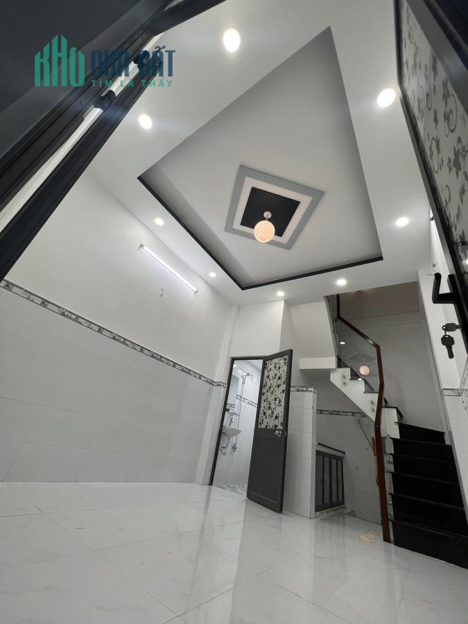 BÁN NHÀ XINH Q.10 CÁCH MẠNG THÁNG 8, 20M2, 4 TẦNG, NHỈNH 3 TỶ