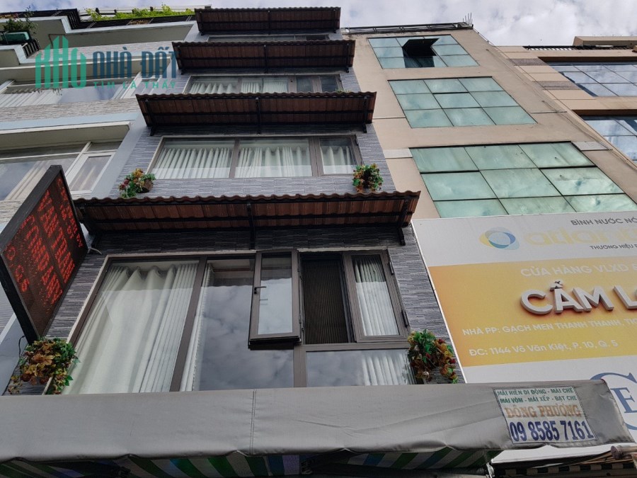 Cho thuê nhà Đường 3 Tháng 2, quận 10, HXH 1 trệt 2 lầu giá 18 triệu