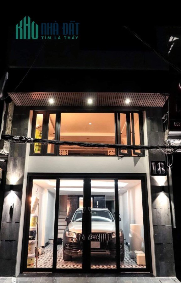 💥 Siêu rẻ - Mặt phố Hoàng Ngân, 43m2 7 Tầng thang máy, KD đỉnh, Chỉ 11.9 Tỷ 💥